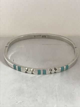 Vintage Mexico Sterling Silver Turquoise Oval Shape Hinged Bangle Bracelet 7.  25”