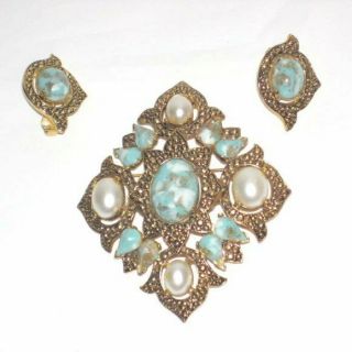 Vintage Sarah Coventry Pin / Brooch & Earrings Set