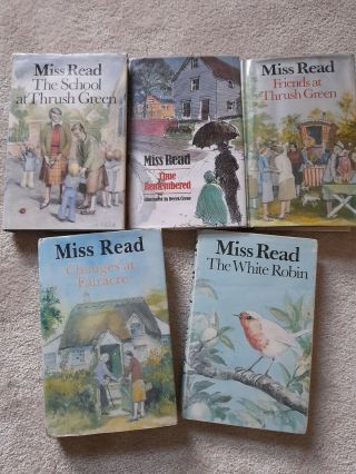 Vintage Miss Read Books