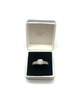 A Vintage 925 Sterling Silver Cz Solitaire Style Ring Size N 3.  89g