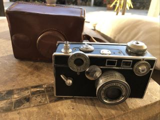 Vintage Argus Cintar C3 35mm Camera With F/3.  5 50mm Lens And Brown Leather Case