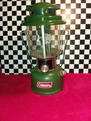 Vintage 1973 Green Coleman Lantern 220h Double Mantle With Globe