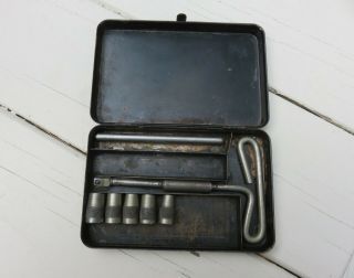 Vintage Snap - On Midget Socket Set.  Metal Case,  Antique.  Incomplete