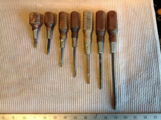 Antique Vintage Set Of 7 Wooden Handle Screwdrivers