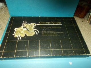 Vintage Gallant Knight Chess Set Complete Staunton 3 1/2 Inch King