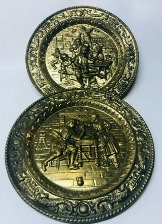 Vintage Peerage Brass Wall Plaques Plates Set Of 2 Tavern Scenes Made In England