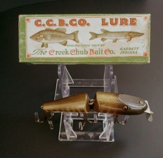 Vintage Wooden Creek Chub Bait Co.  Jointed Pikie 2600 Pikie Scale,  Box