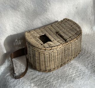 Rustic Vintage Fly Fishing Creel Wicker Woven Basket With Leather Strap Decor