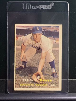 1957 Pee Wee Reese Topps Set Break 30 Non Auto Vintage Hof Brooklyn Dodgers