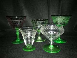 5 Vintage Vaseline Crystal Etched Paneled Depression Glasses Sherbet Wine Aperit