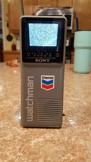 Vintage Sony Watchman Tv/radio Chevron