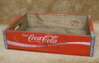 Vintage Coca - Cola Wooden Crate Carrier Box C Coke Case Red 1977 Chattanooga