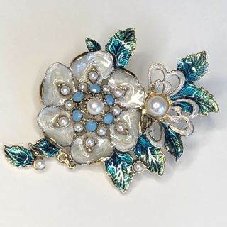 Vintage Signed Monet Turquoise Enamel Flower Brooch Pin W/ Faux Pearl Accents