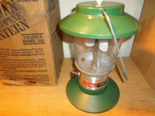 Vintage 1970 ' s Coleman Propane Lantern 2 Mantle Model 5114 5114B700 - Fast Ship 2