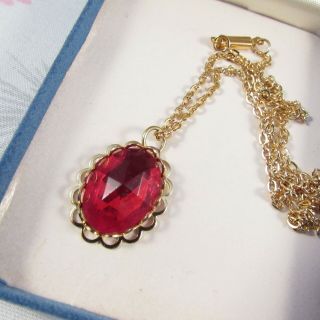Vintage 1970s Old Stock Faceted Red Glass Pendant On A Fine Goldtone Chain