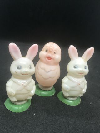 Vintage H F C Baros Hard Plastic Easter Rabbits And Chick On Suction Cups 1972