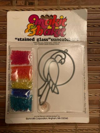 Vintage Makit & Bakit " Stained Glass " Parrot Suncatcher Kit Complete