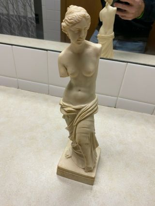Venus De Milo Signed Sculptor A.  Santini Made In Italy Figure - 11 3/4 " Tall