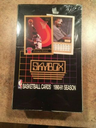 1990 - 1991 Skybox Series 1 Basketball Factory Box (36 Packs)