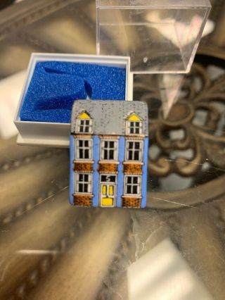 Birchcroft Porcelain China Thimble - Vintage - 2 Story Building Gray Roof
