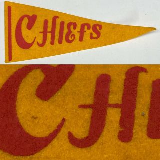 Vintage Kansas City Chiefs Kc Football Nfl Mini Pennant 2.  5x5.  75