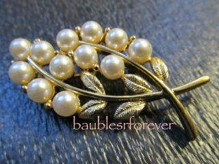 Vintage Napier Gold Plated Faux Pearl Leaf Shape Brooch Pin