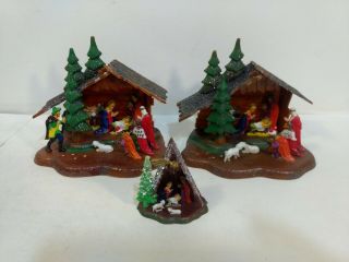 Vintage Set Of 3 Plastic Miniature Nativity Scene Christmas Decoration Ch2408