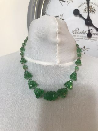 Vintage Art Deco Style Green Glass Graduated Bead Necklace