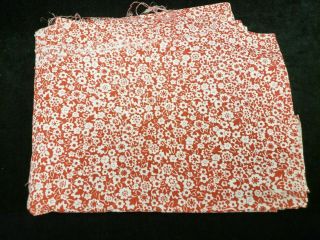 3.  5 Yards Vintage Cotton Fabric Tiny Flowers on Cherry RED 44 