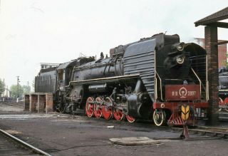 35mm Slide China / Chinese Steam Railway Qj2897 Wuhan May 1985
