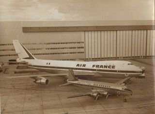 Large Vintage Photo - Air France B747 F - Bpva With Douglas Dc - 4