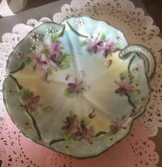 Vintage Trinket Dish With Hand Painted Violets And Scalloped Trim Sm Handle