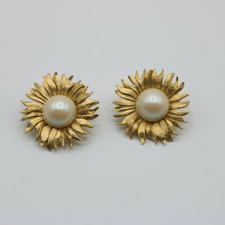 Vintage 1980s Giant Statement Sunflower Clip Earrings W Faux Pearl