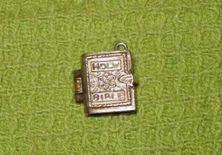 Vintage Silver Holy Bible Charm For Bracelet Opens To Lords Prayer 5.  7 Gm