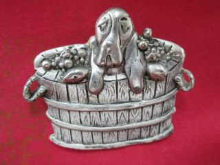 Vintage Jewellery Adorable Silver Tone Hound Dog In Barrel Animal Brooch Pin 3