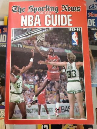 Sporting News Nba Media Guide 1985 - 86 Michael Jordan And Larry Bird On The Cover