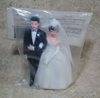 Vintage 1991 Wilton Bride And Groom Wedding Cake Topper With Tulle Netting