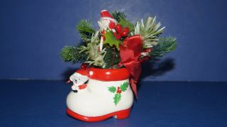Vintage Inarco E - 6263 Christmas Santa Mouse On Boot With Plastic Holly Greens