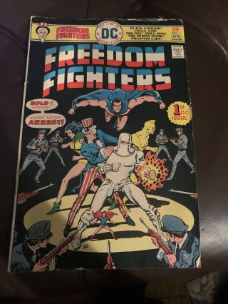 Freedom Fighters No 1,  April 1976,  Vintage Dc Comic
