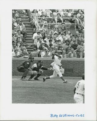 1971 Press Photo Billy Williams Of The Chicago Cubs Takes A Big Cut At Bat