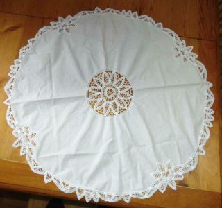 Vintage Battenburg Lace White 30 " Shabby Round Cotton Tablecloth Euc