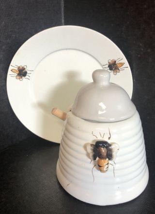 Vintage Ceramic Pottery Honey Pot Bumble Bee Hive Lidded Jar With Spoon 2