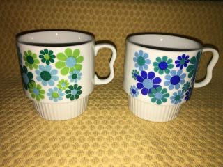 2 Vintage Japan Hippie Flowers Blue Green Daisies Coffee Cups Stacking 2 Finger