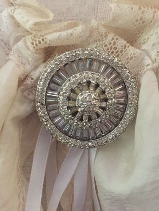 Large Vintage Art Deco Style Silver Tone Pin With Rhinestones