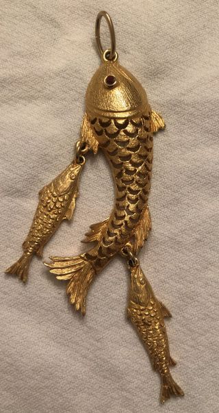 Vintage Carlyle 4 1/2” Articulated Fish Gold Tone Pendant