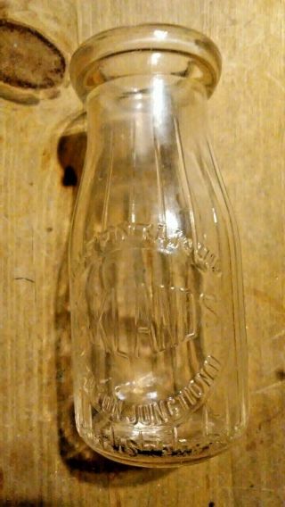 Oaklands Trenton Junction Nj - Vintage Half Pint Embossed Slug Plate Milk Bottle
