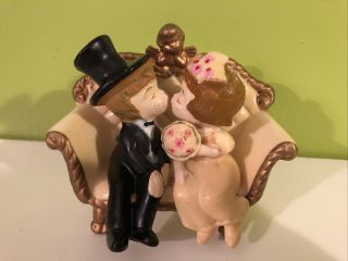 Vintage 1970 Wilton Wedding Cake Topper Kissing Bride & Groom W/cherub On Sofa