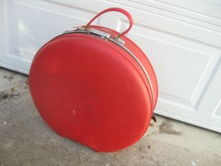 Vintage Tiara American Tourister 20 Inch 20 " Round Red Hard Suitcase Samsonite