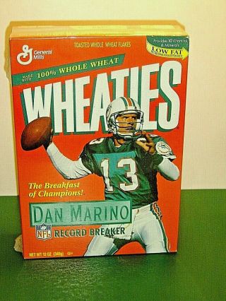 1995 Wheaties Dan Marino Record Breaker Cereal Box