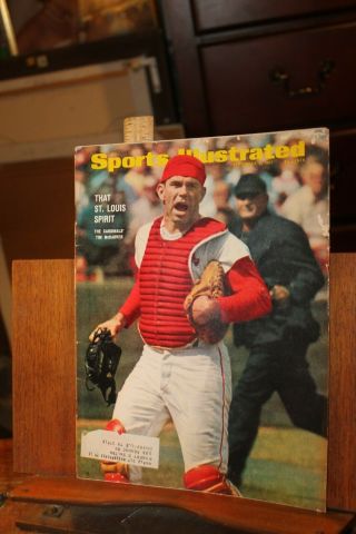 Vintage Sports Illustrated September 4,  1967 Tim Mccarver St Louis Cardinals